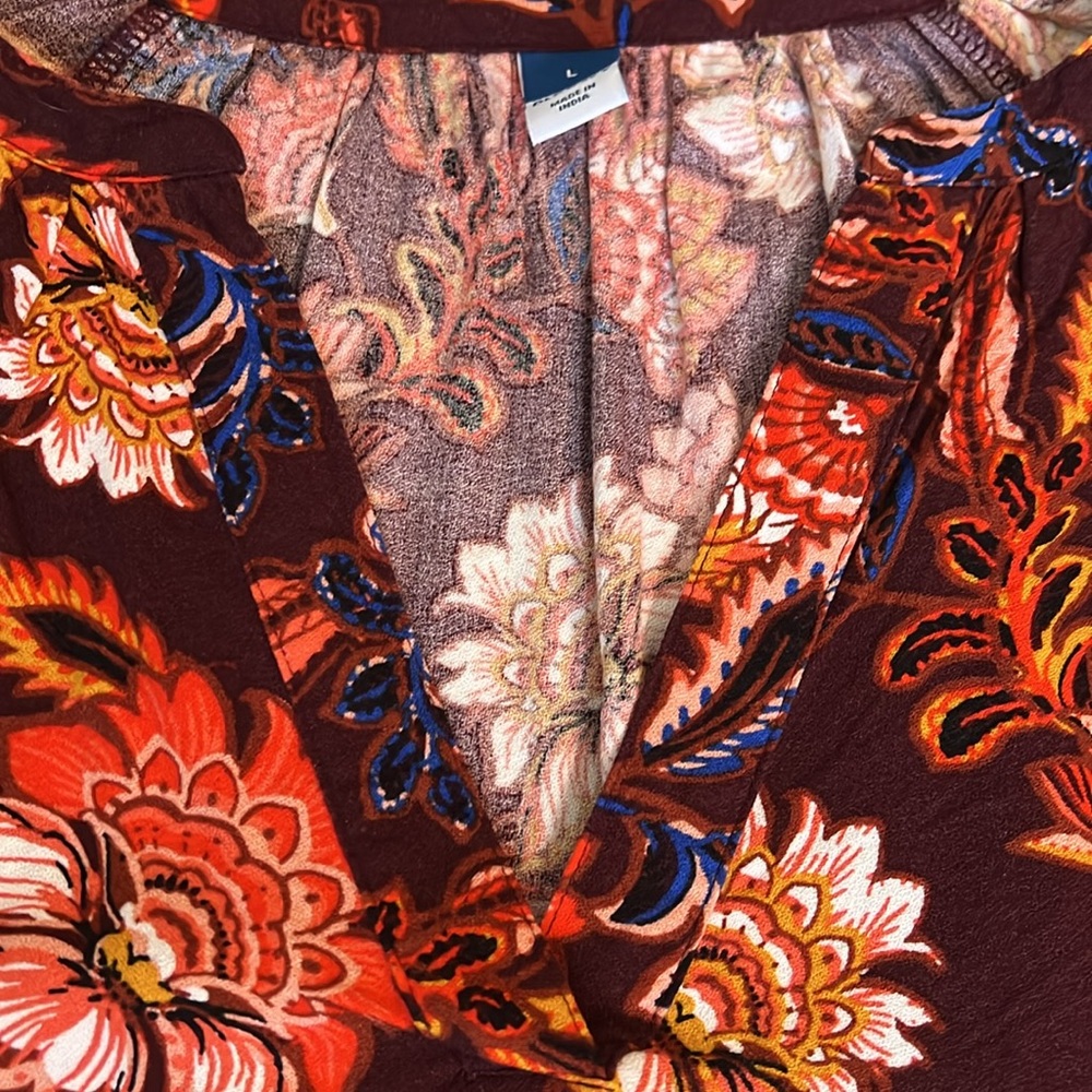 Old Navy Floral Blouse Long Sleeve - Picture 5 of 5